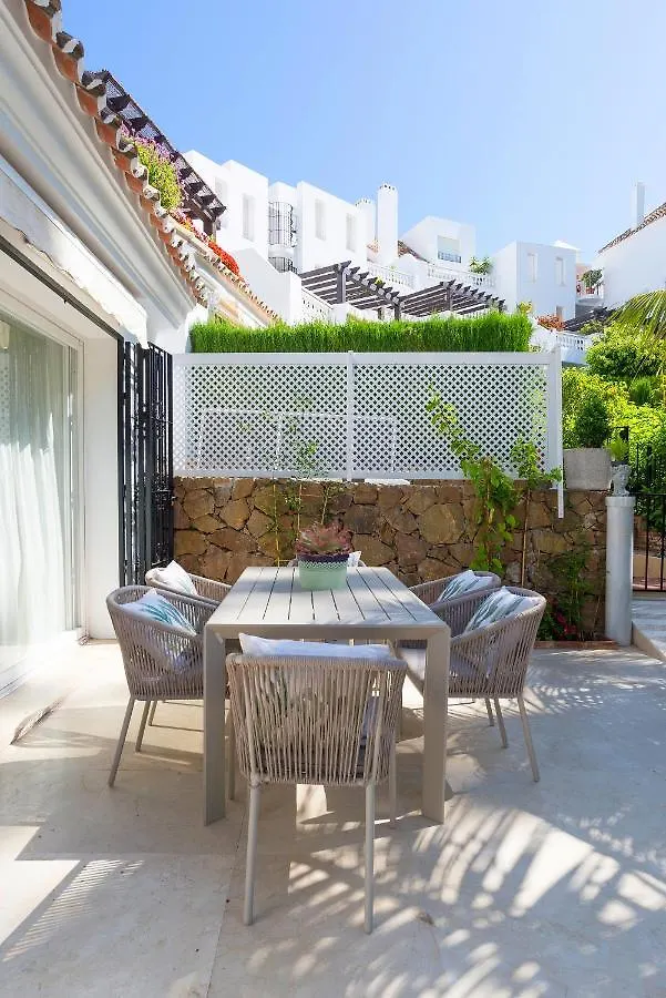 Elviria Playa White Pearl Beach Marbella 0*,